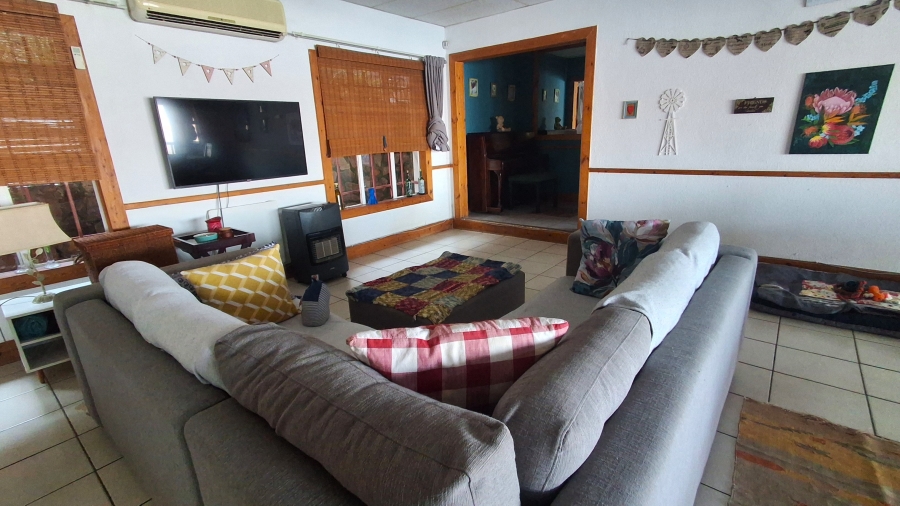 3 Bedroom Property for Sale in Kosmos North West